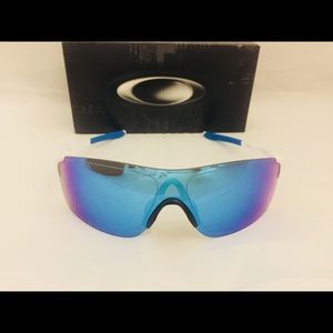 New Oakley EVZERO Pitch Sunglasses White/Sapphire